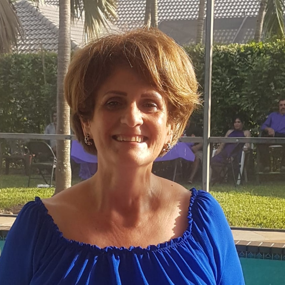 Meet your Posher, Helena